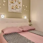 Nur 50 Meter Von Den Schoenen Straenden Medulins Apartment *